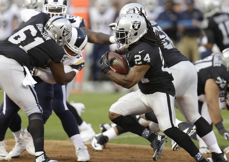 Marshawn Lynch Marshawn Lynch sharp in brief Raiders debut Las Vegas ReviewJournal