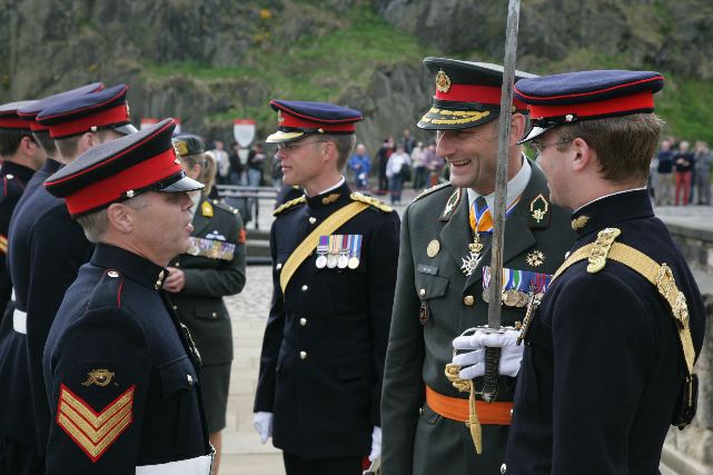 Mart de Kruif Generaal De Kruif inspecteert Britse troepen