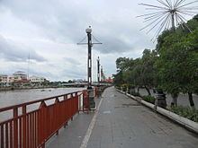 Martapura River httpsuploadwikimediaorgwikipediacommonsthu