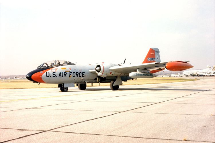 Martin B-57 Canberra FileMartin EB57B Canberra USAFjpg Wikimedia Commons