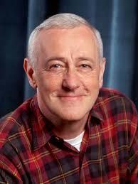 Martin Crane John Mahoney wonderful character actor in TV played Martin Crane