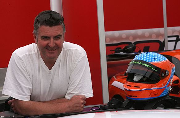 Martin Donnelly (racing driver) ExF1 driver Martin Donnelly gets BTCC debut at Thruxton