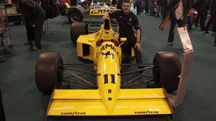 Martin Donnelly (racing driver) Martin Donnelly with his Lotus 102 F1 Fanatic