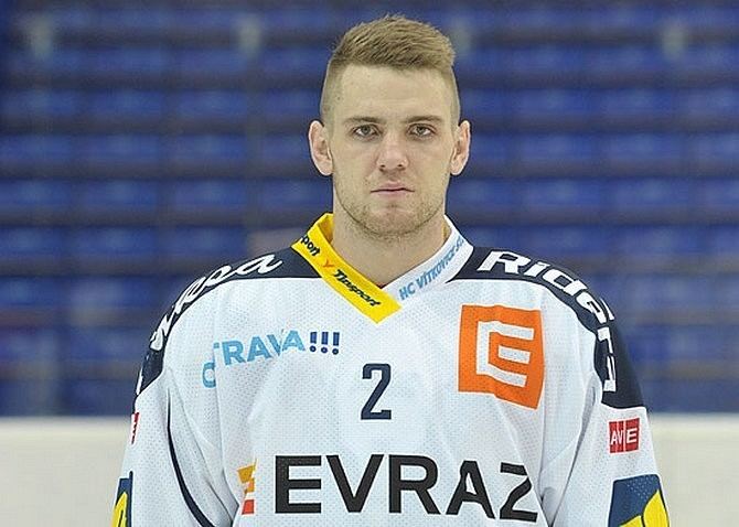 Martin Dudáš Dud pri nvrate do Vtkovc vybil Hevkovi zuby HokejOnlinecom