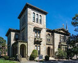 Martin Hall (Providence College) httpsuploadwikimediaorgwikipediacommonsthu