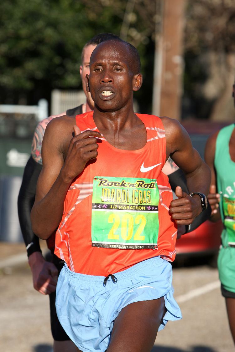 Martin Lel 2012 Standard Chartered Dubai Marathon Reintroducing