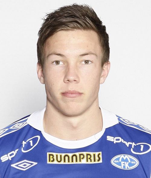 Martin Linnes Classify Norwegian football player Martin Linnes