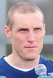 Martin Nash (soccer) httpsuploadwikimediaorgwikipediacommonsthu