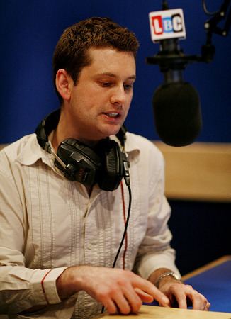 Martin Popplewell Martin Popplewell Broadcaster and Journalist