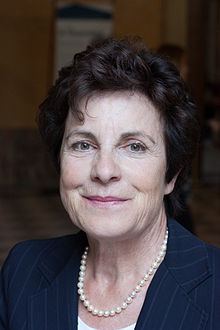 Martine Carrillon-Couvreur httpsuploadwikimediaorgwikipediacommonsthu