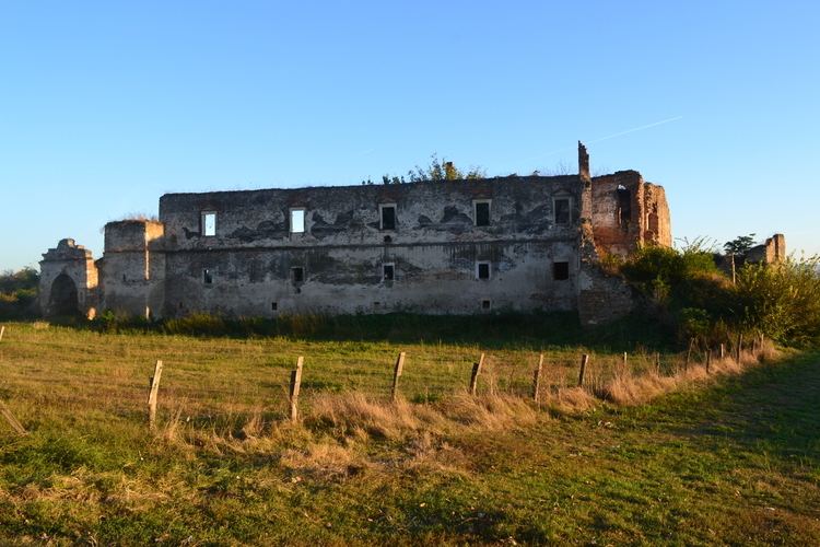 Martinuzzi Castle FileCastelul martinuzziJPG Wikimedia Commons