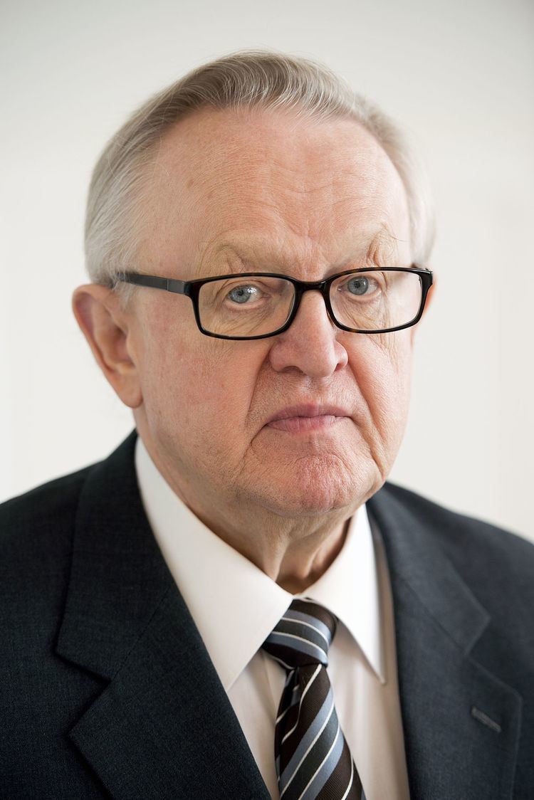 Martti Ahtisaari httpsuploadwikimediaorgwikipediacommonsthu