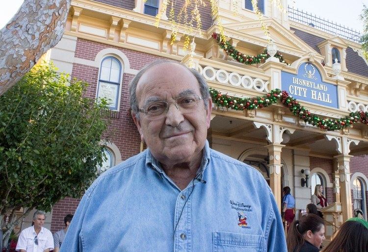 Marty Sklar A Window into Disneyland Window honorees with Marty Sklar YouTube