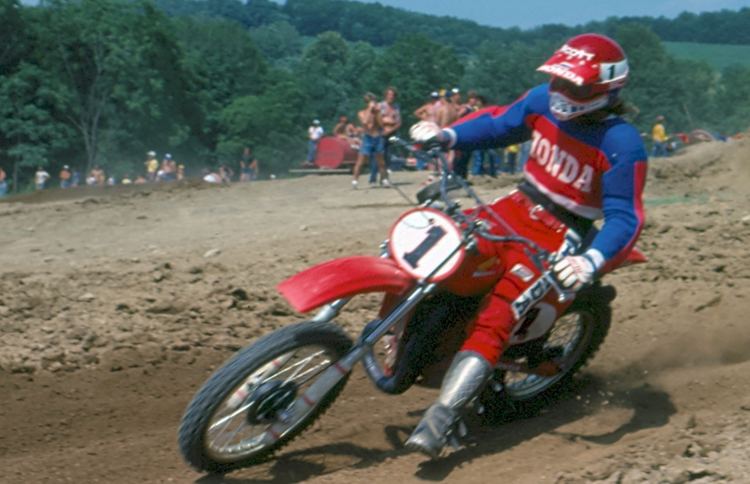 Marty Smith, Legendary Motocross Rider, Dies in Imperial Dunes Off ...