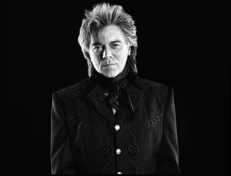 Marty Stuart Review Marty Stuart and Connie Smith bring country back