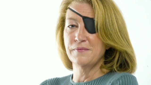 Mary Colvin Journalist Marie Colvin died trying to get her shoes her