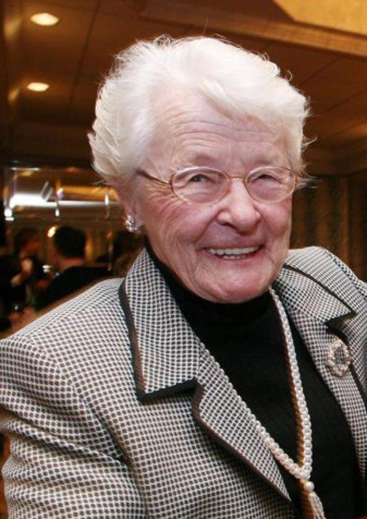 Mary Holt Mary Holt Moore IrishAmerican community leader dead at 88 NY