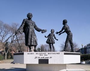 Mary McLeod Bethune Memorial httpsuploadwikimediaorgwikipediacommonsthu