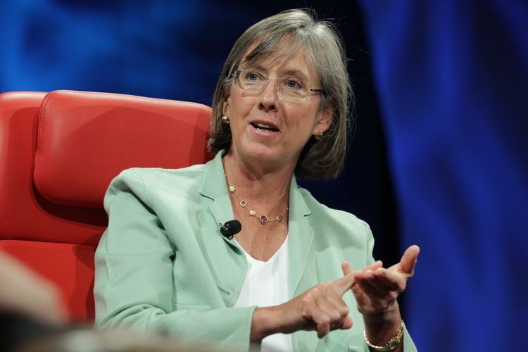 Mary Meeker Mary Meeker on the economy mobile and Facebook Gigaom
