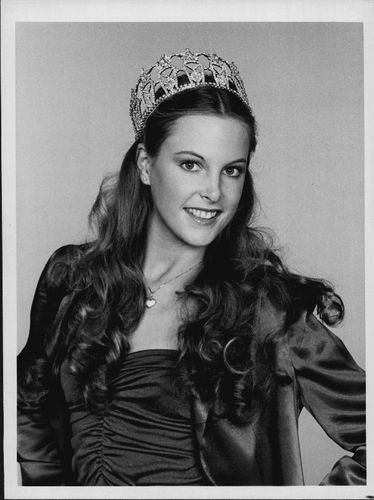 Mary Therese Friel 1979 Mary Therese Friel Miss USA Miss USA Pinterest Press