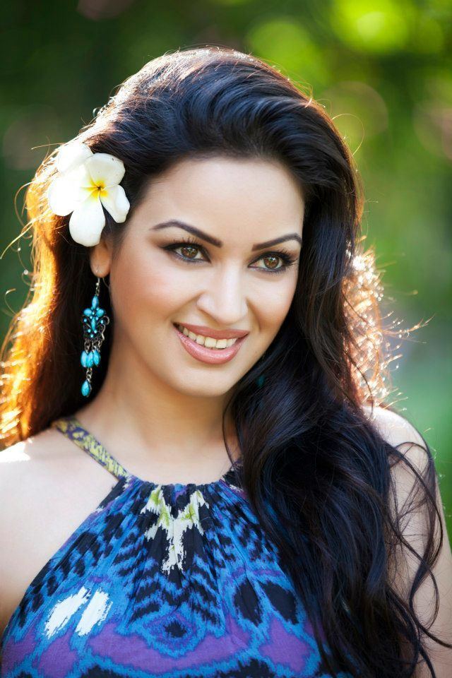 Maryam Zakaria Actress Maryam Zakaria Looking Gorgeousjpg