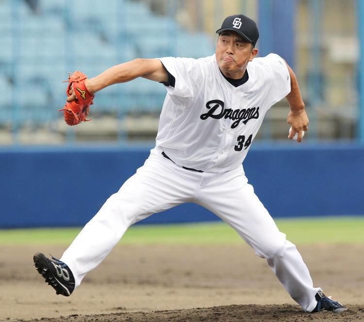Masahiro Yamamoto (baseball) Ageless wonder Yamamoto solid in outing on farm The