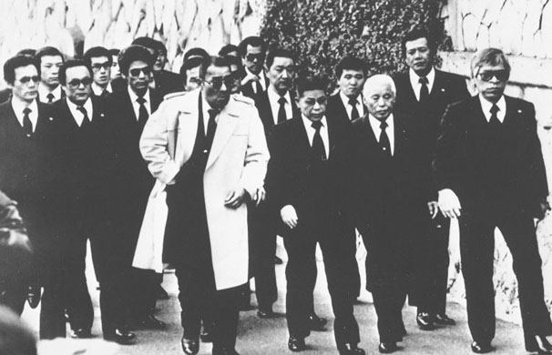 Masahisa Takenaka Masahisa Takenaka Members of the Yakuza organization Yamag Flickr