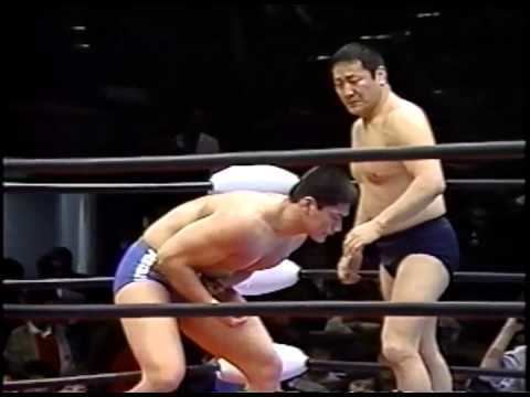 Masanobu Fuchi 1988 04 02 AJPW Masanobu Fuchi vs Kenta Kobashi YouTube