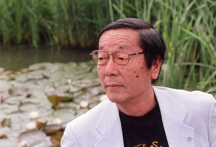 Masaru Emoto Legendary Water Researcher Author and Emissary for Peace Dr Masaru
