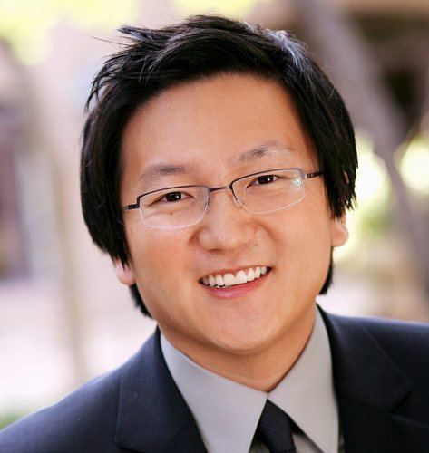 Masi Oka httpspbstwimgcomprofileimages1375610229Ma