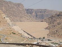 Masjed Soleyman Dam httpsuploadwikimediaorgwikipediacommonsthu