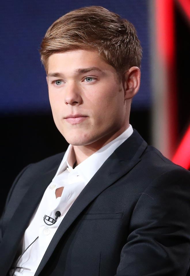 flowers in the attic mason dye