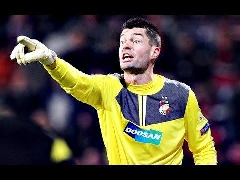 Matúš Kozáčik Mat Kozik FC Viktoria Plze HD YouTube