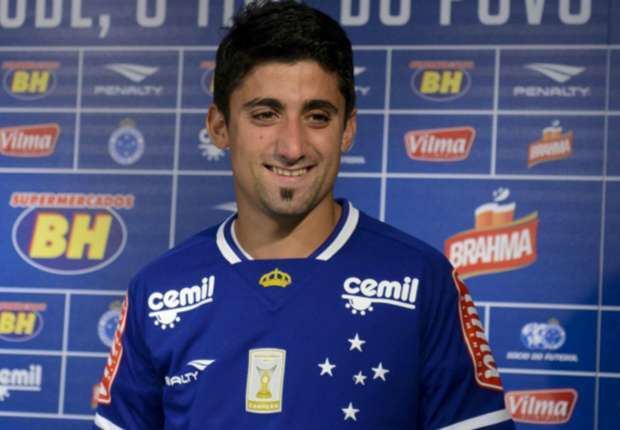 Matías Pisano Matas Pisano fue presentado en Cruzeiro Goalcom