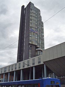 Mathematics Tower, Manchester httpsuploadwikimediaorgwikipediacommonsthu