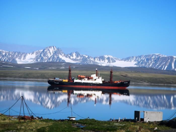 Matochkin Strait photoswikimapiaorgp0004426728bigjpg