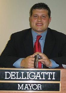 Matt Delligatti httpsuploadwikimediaorgwikipediacommonsthu