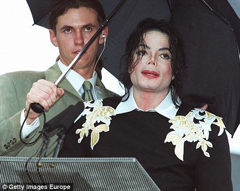 Matt Fiddes Michael Jackson bodyguard Matt Fiddes drops libel action