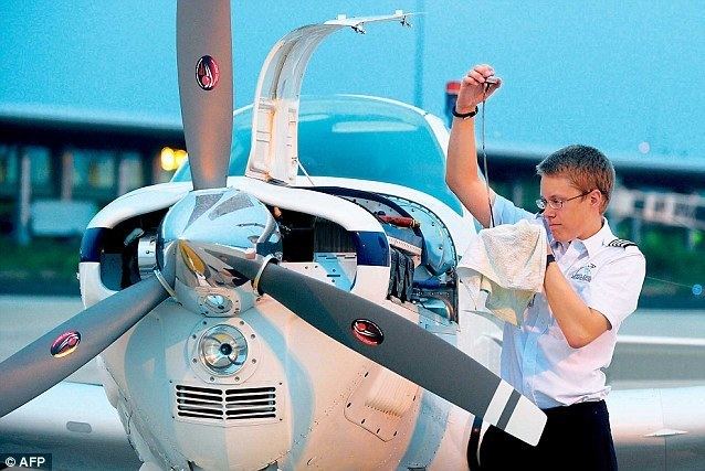 Matt Guthmiller Dauntless teen pilot Matt who aims to become the youngest