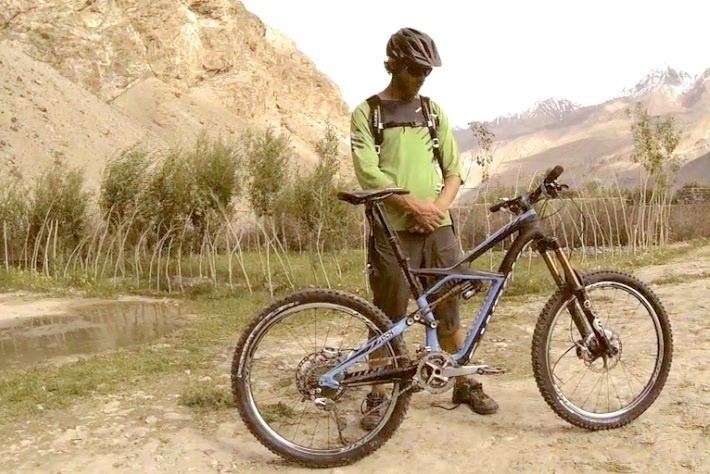 Matt Hunter (mountain biker) Video Matt Hunters Afghanistan Bike Check Pinkbike