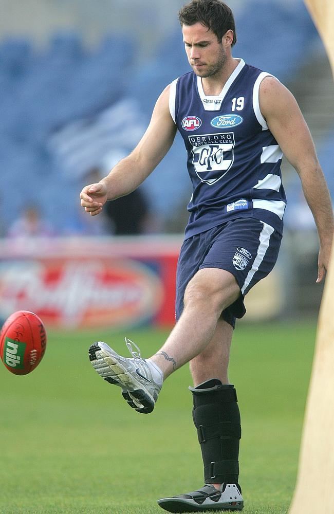 Matthew Egan Matthew Egan named as Essendon39s interim coach after James