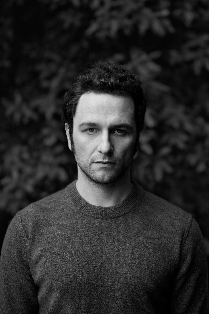 Matthew Rhys Matthew Rhys on Pinterest Brother Sister Keri Russell