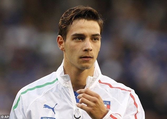 Mattia De Sciglio Mattia De Sciglio ruled out of Italy39s World Cup opener