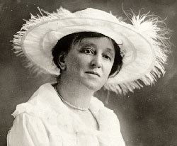 Maud Younger Bancroft celebrates a century of womens suffrage in California
