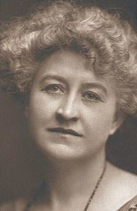 Maude Turner Gordon httpsuploadwikimediaorgwikipediacommonsthu