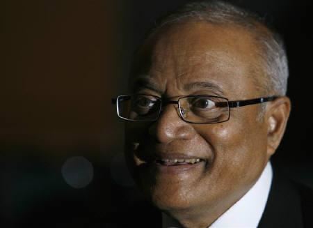 Maumoon Abdul Gayoom Maldives wants emissions cuts but not from tourism Reuters