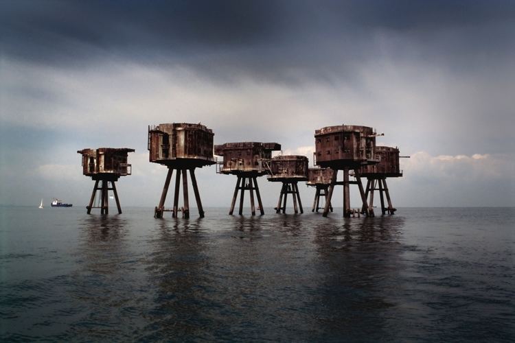 Maunsell Forts Maunsell Forts In The Thames Estuary England wallpaper wallpaper