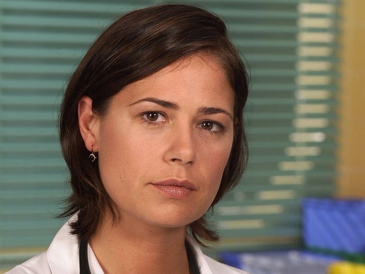 Pictures of maura tierney