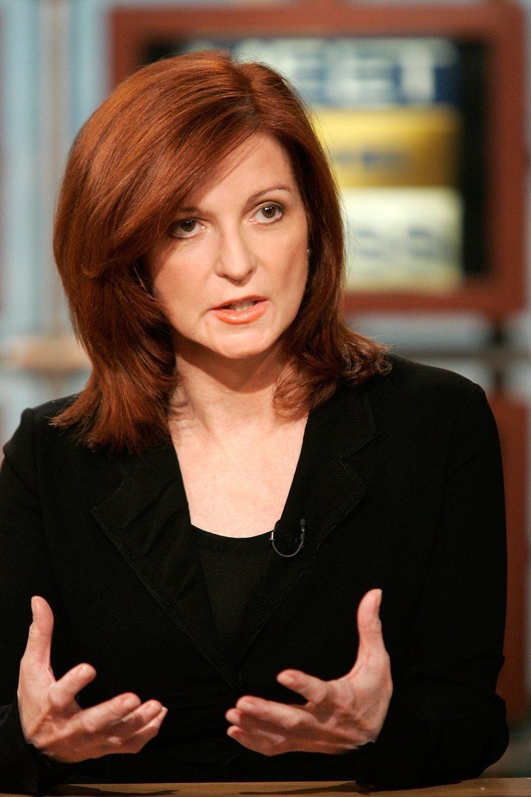 Maureen Dowd How Can You Tell Maureen Dowd Writes Column About Her