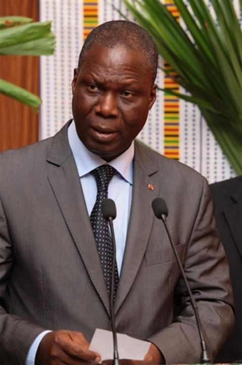 Maurice Bandaman Le ministre de la Culture de Cte damp039Ivoire parraine